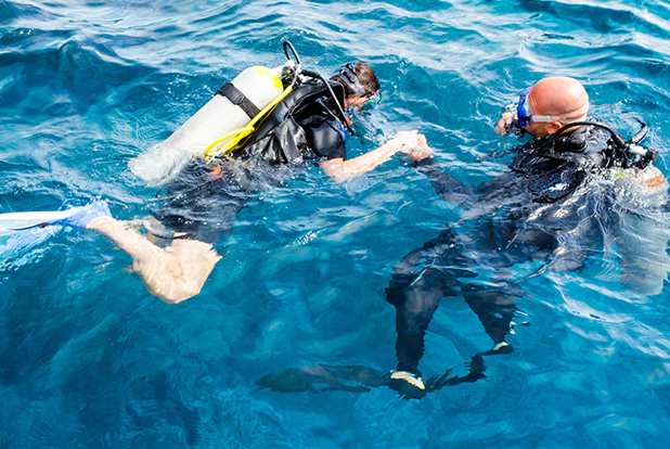 Activité baptême de plongée sous marine